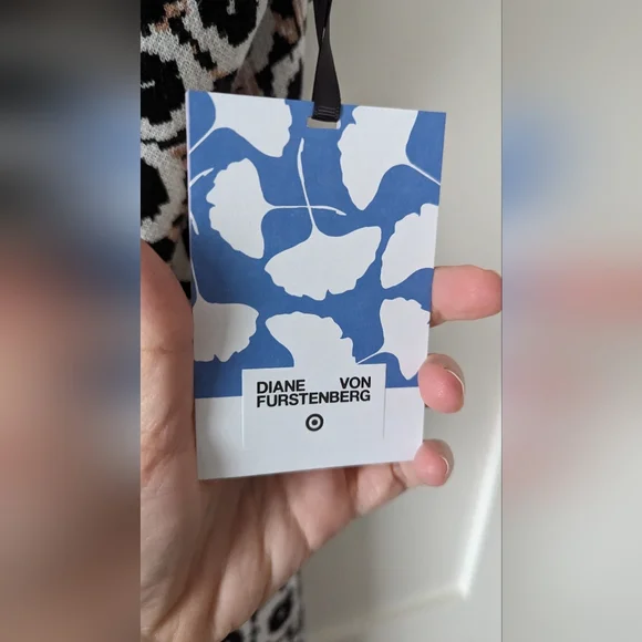 NWT Women's Halter Tie Neck Neutral Poppy Sweaterknit Midi Dress -DVF for Target - Picture 4 of 10